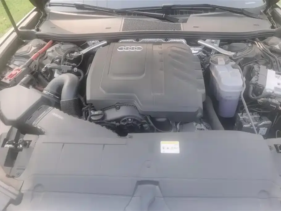 Audi A6L 2025 из CN, фото 7