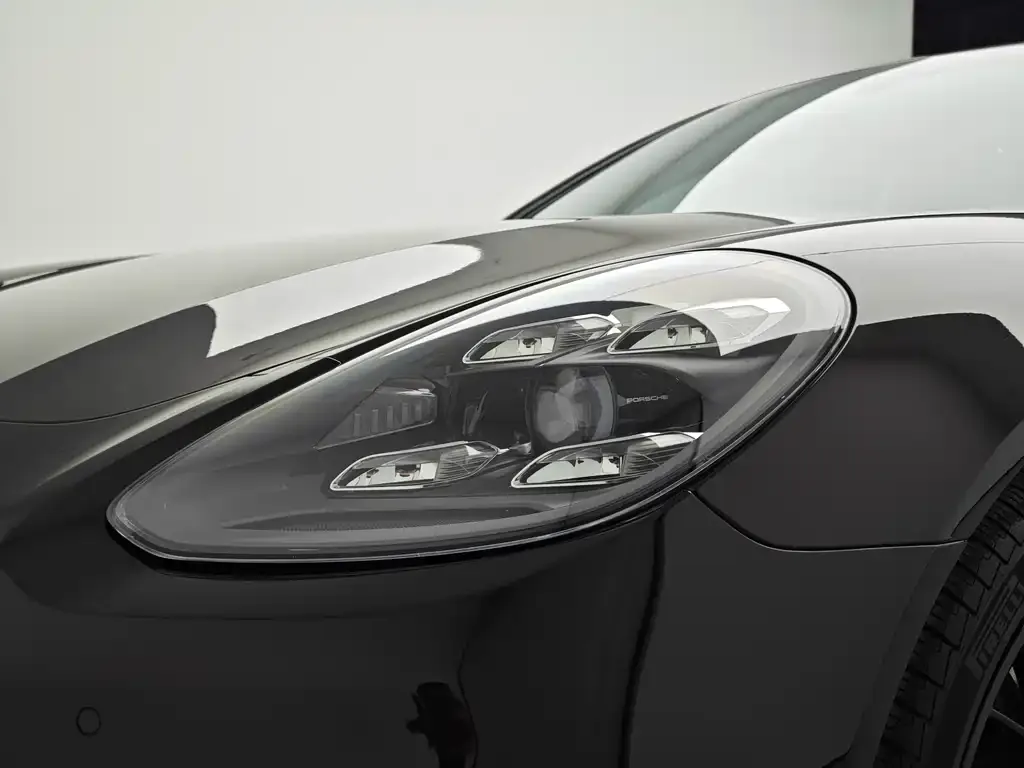 Porsche Panamera — фото 7