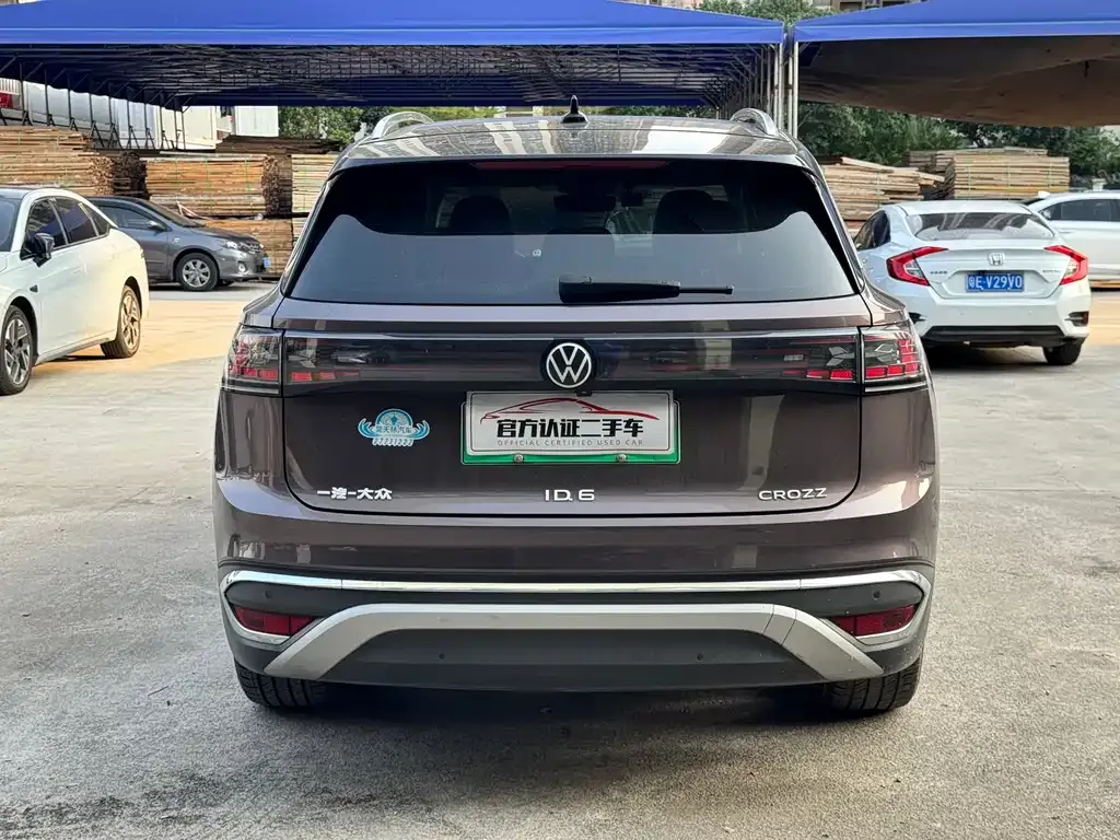 Volkswagen ID.6 Crozz 2021 из CN, фото 9
