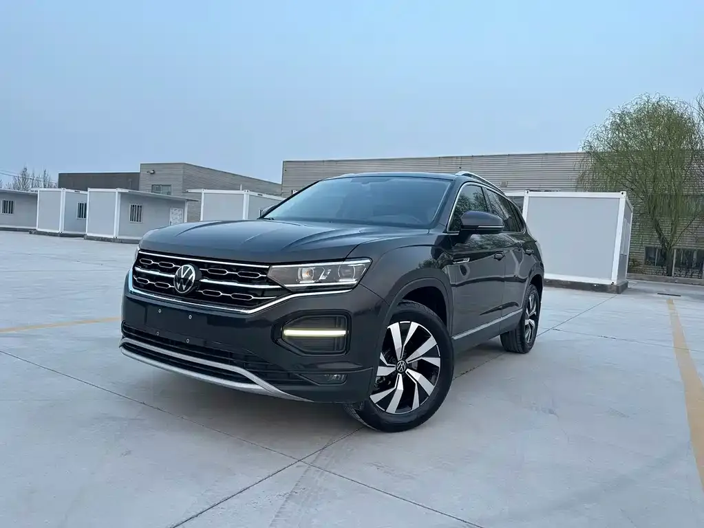 Volkswagen Tayron — фото 1