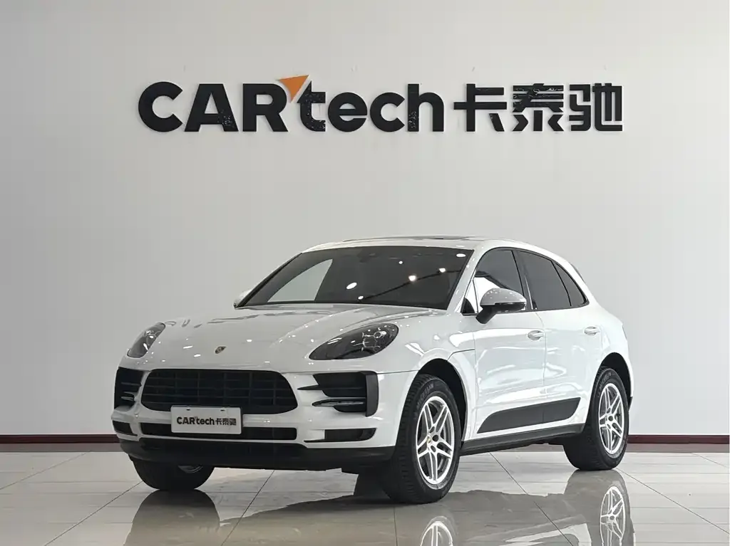 Porsche Macan — фото 1