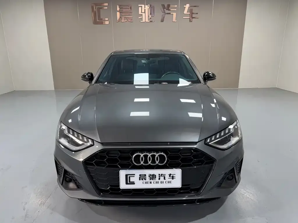 Audi A4L 2024 из CN, фото 2