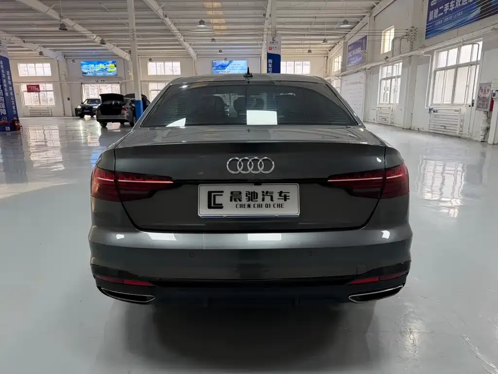 Audi A4L 2024 из CN, фото 8