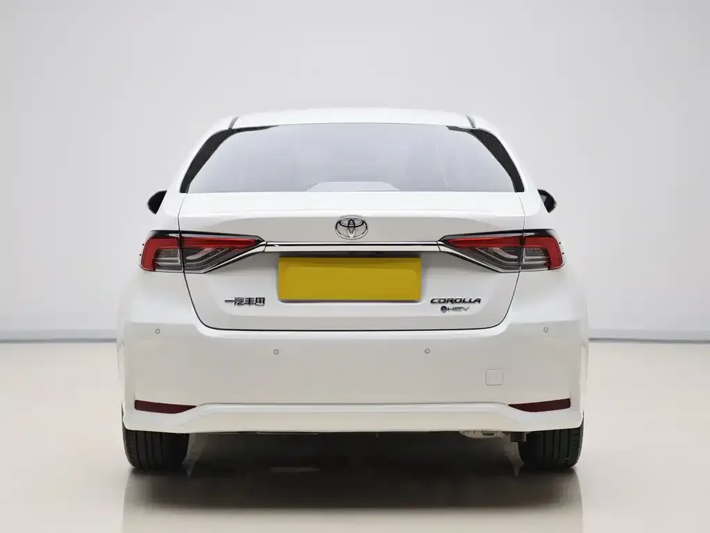 Toyota Corolla 2024 из CN, фото 3