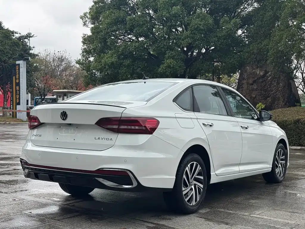 Volkswagen Lavida 2024 из CN, фото 7