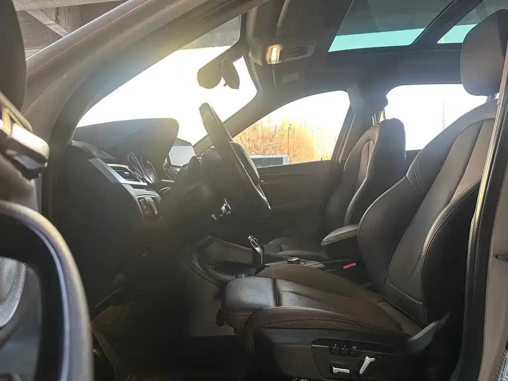 BMW X1 2022 из CN, фото 9
