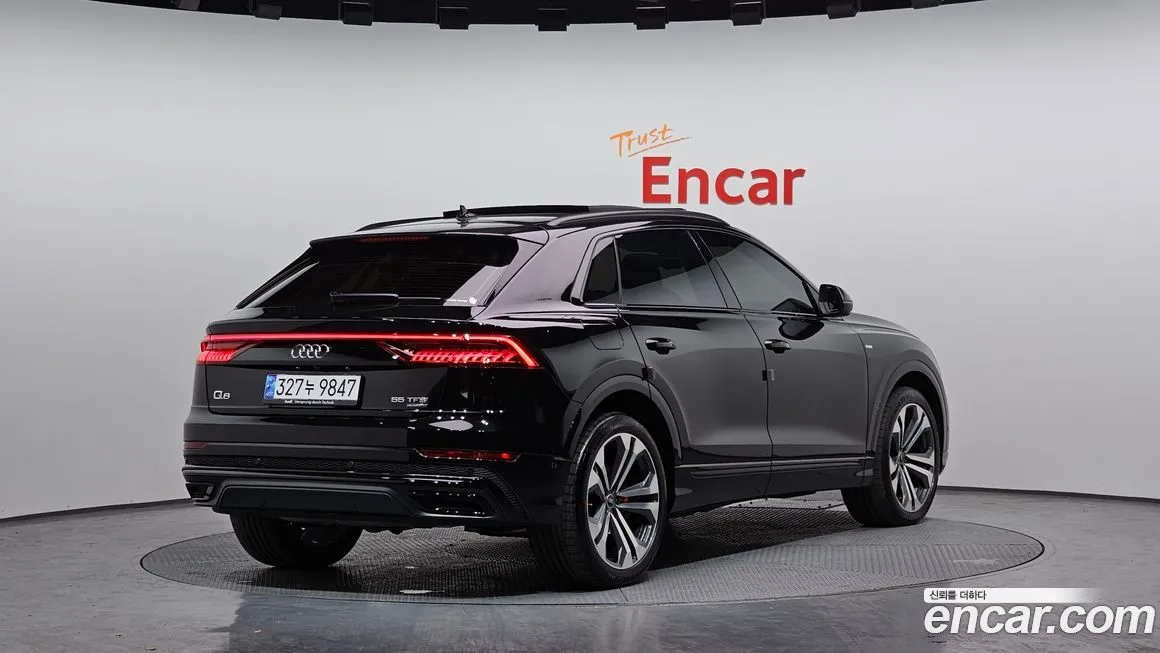 Audi Q8 2023 из KR, фото 4