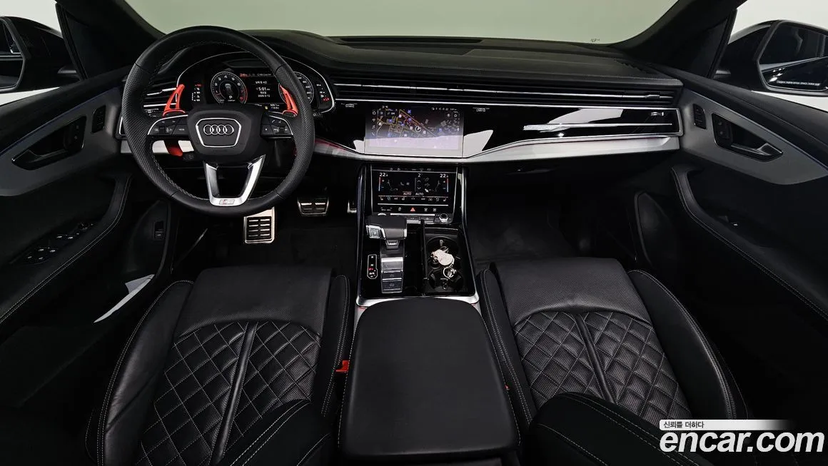 Audi Q8 2023 из KR, фото 5