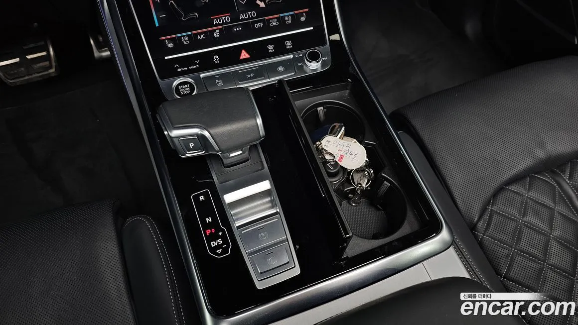 Audi Q8 2023 из KR, фото 9