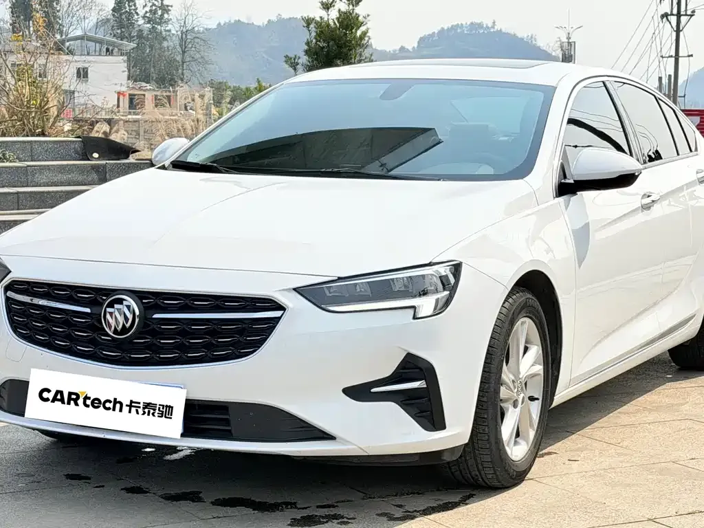 Buick Regal 2023 из CN, фото 1