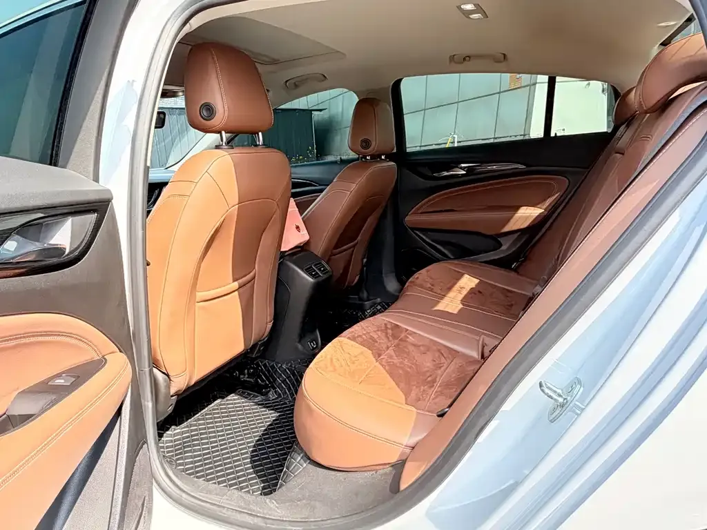Buick Regal 2023 из CN, фото 7
