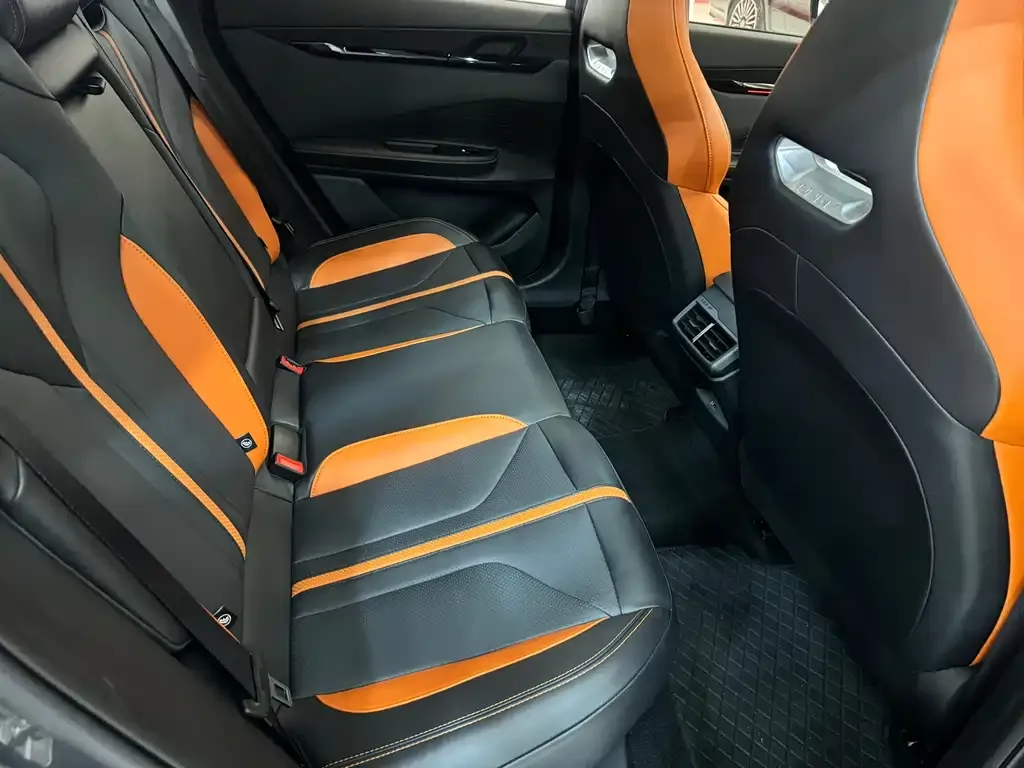 Changan UNI-V 2024 из CN, фото 3