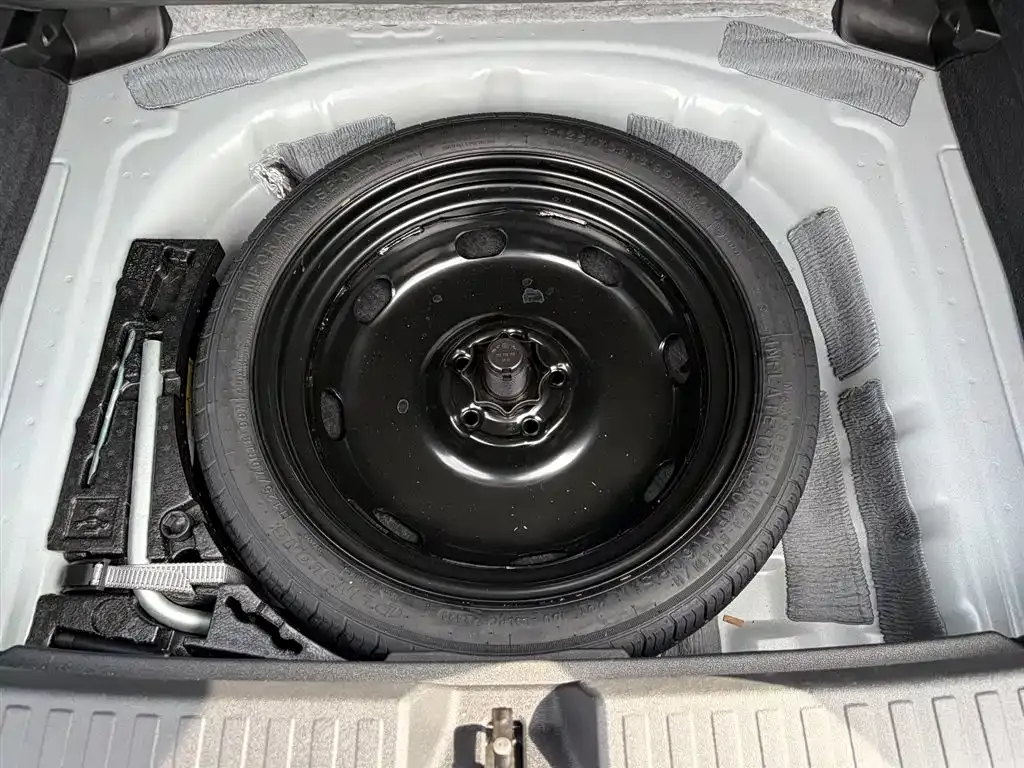 Audi A3 2024 из CN, фото 9