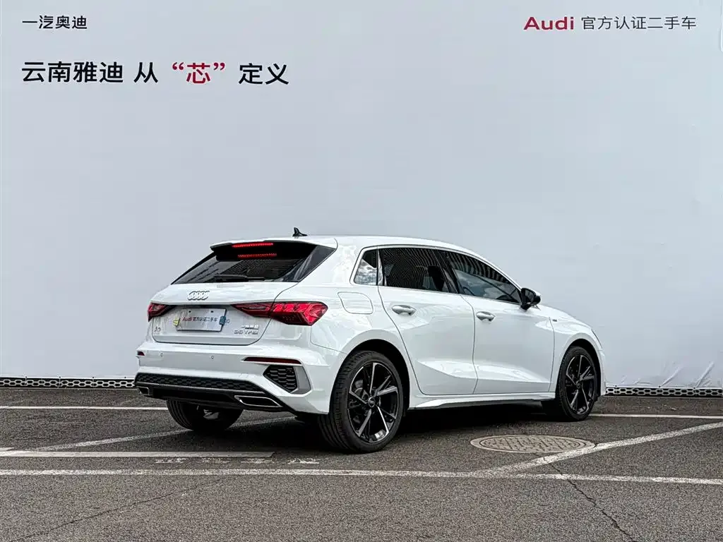Audi A3 2024 из CN, фото 7