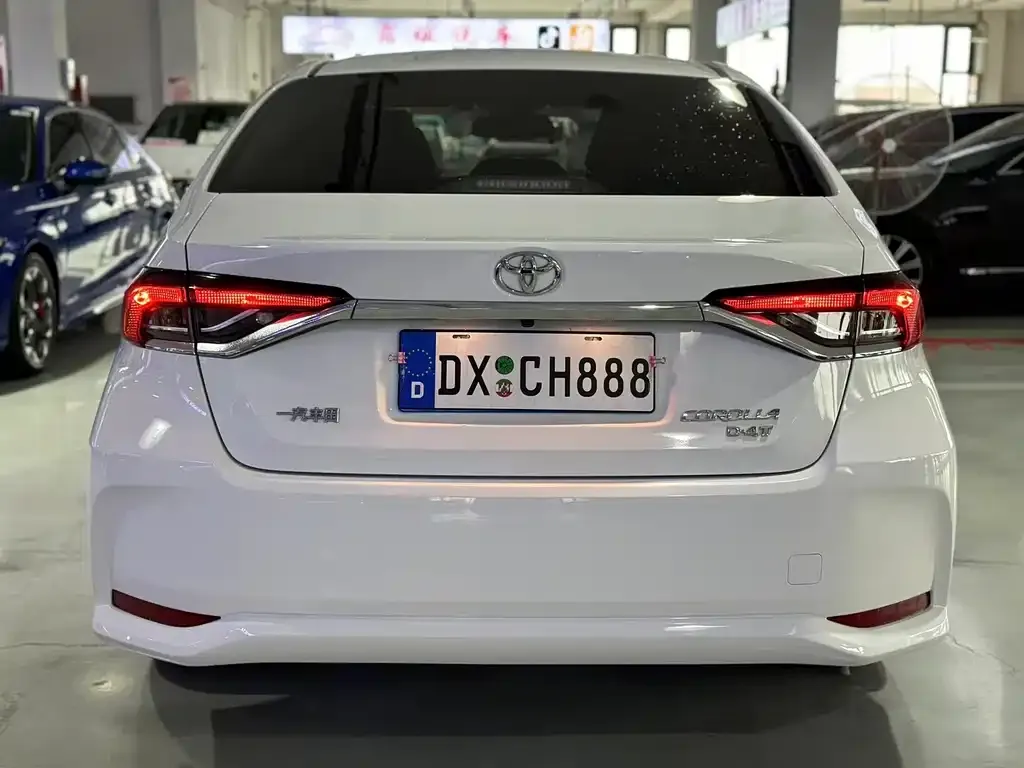 Toyota Corolla 2023 из CN, фото 5