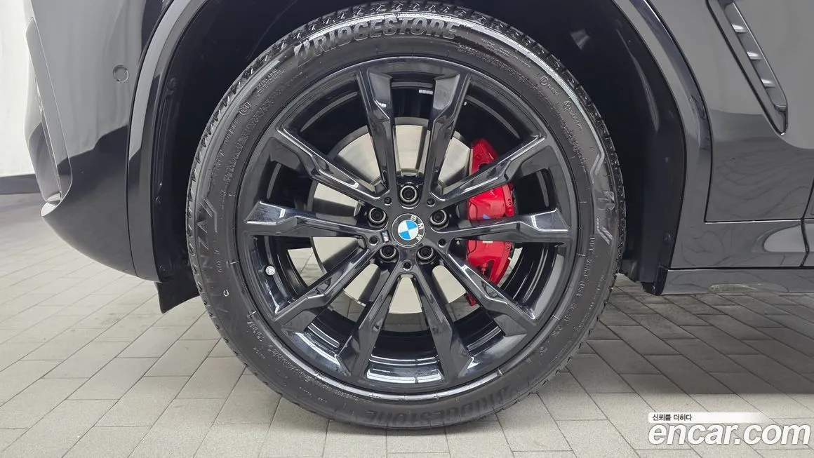 BMW X4 — фото 10