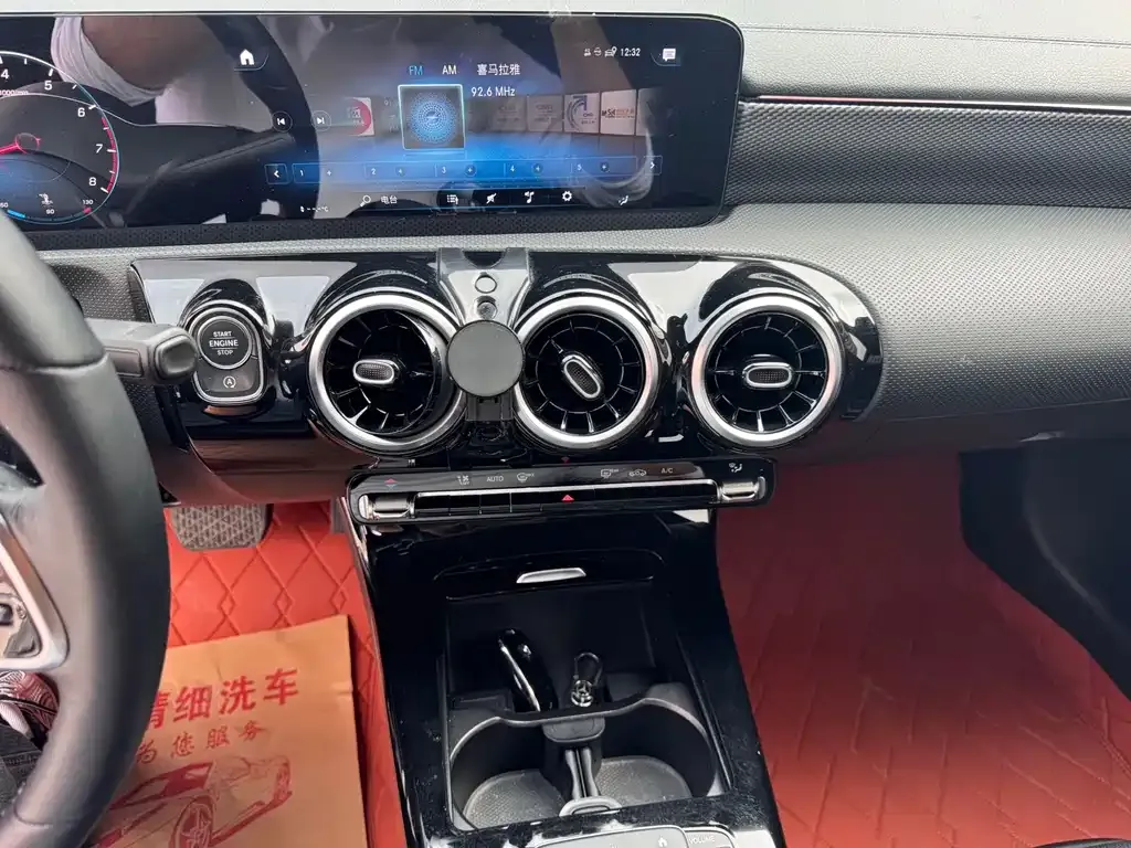 Mercedes-Benz A-Class 2022 из CN, фото 9