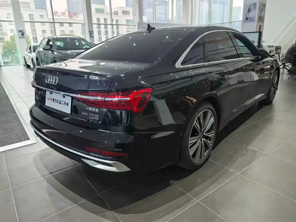 Audi A6L 2025 из CN, фото 2