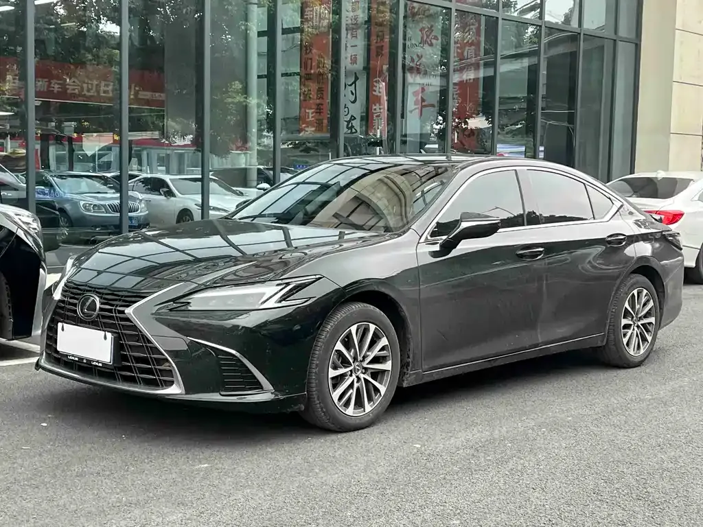 Lexus ES 2025 из CN, фото 1