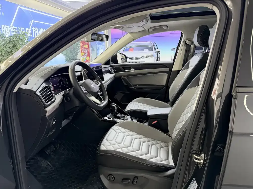 Volkswagen Tayron 2022 из CN, фото 8