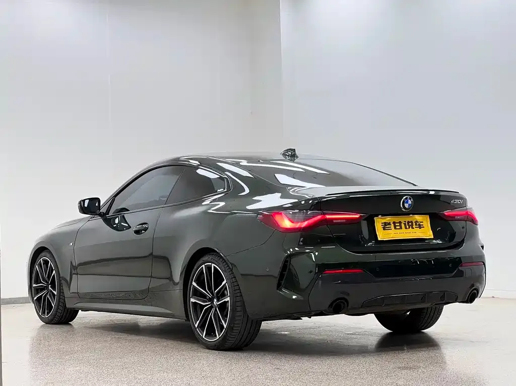 BMW 4 Series 2023 из CN, фото 4