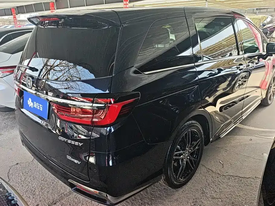 Honda Odyssey 2023 из CN, фото 7