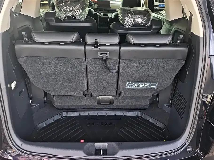 Honda Odyssey 2023 из CN, фото 4