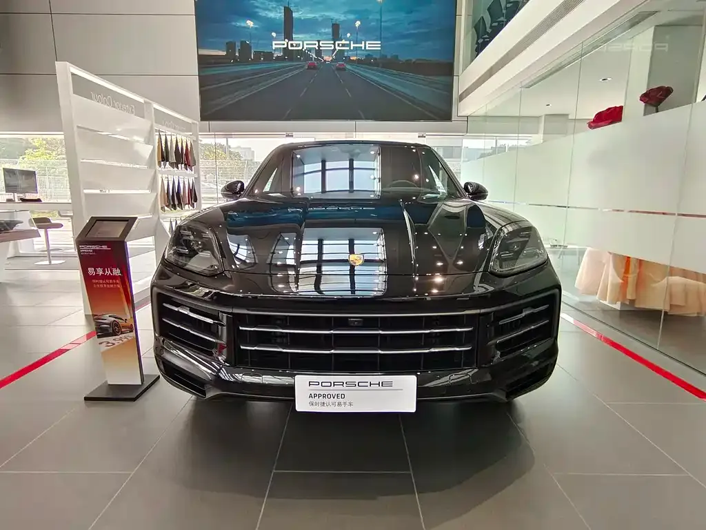 Porsche Cayenne 2025 из CN, фото 4