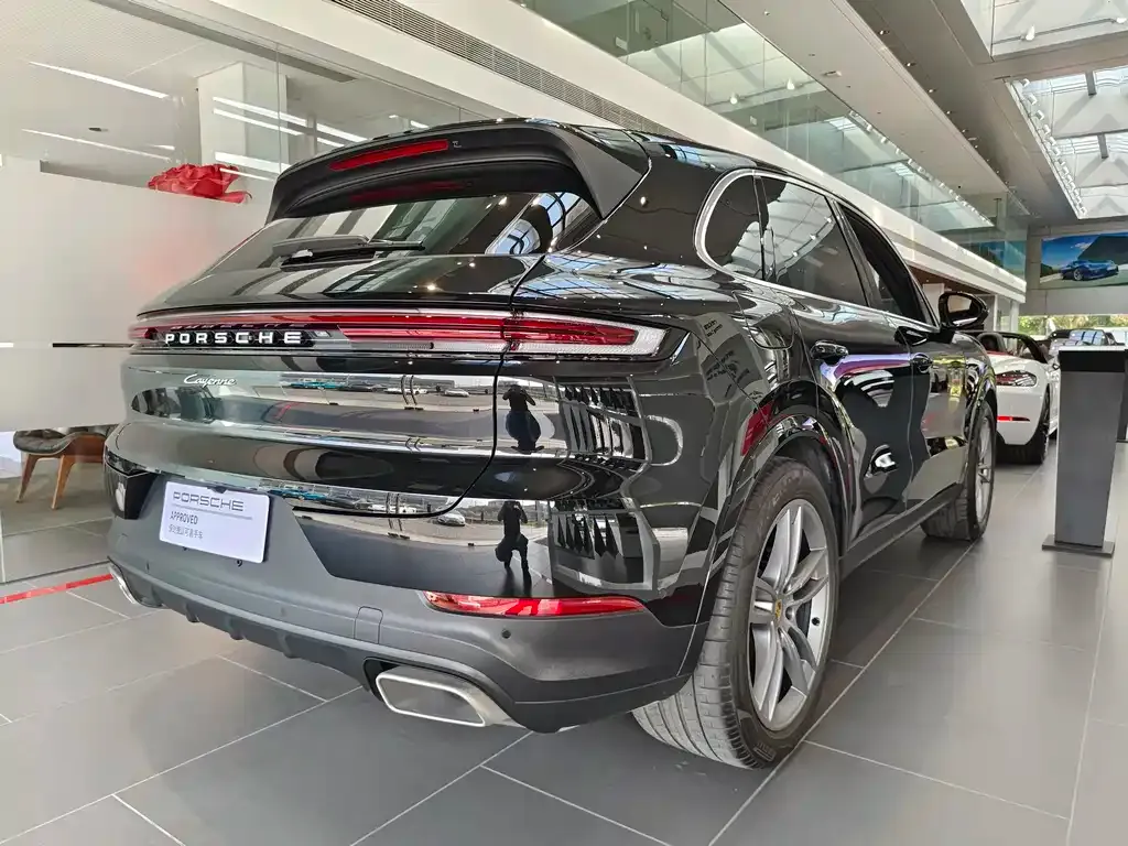 Porsche Cayenne 2025 из CN, фото 3