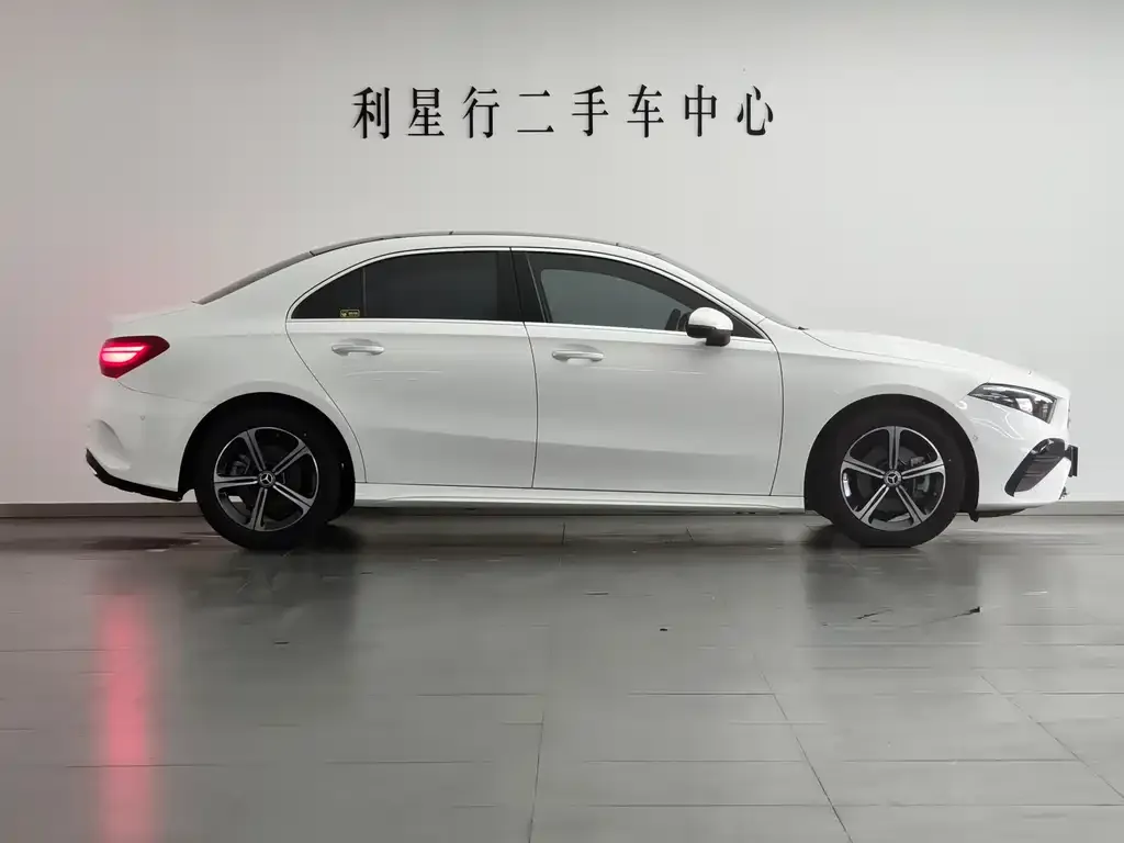 Mercedes-Benz A-Class 2025 из CN, фото 9