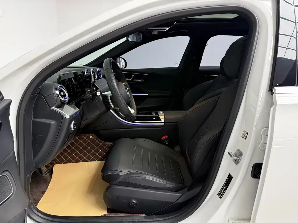 Mercedes-Benz C-Class 2024 из CN, фото 4