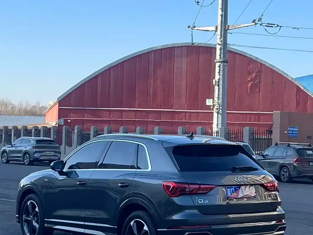 Audi Q3 2021 из CN, фото 6