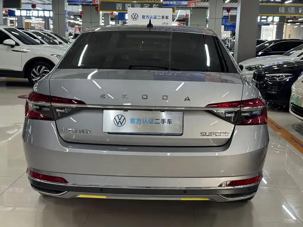 Skoda Superb 2024 из CN, фото 9