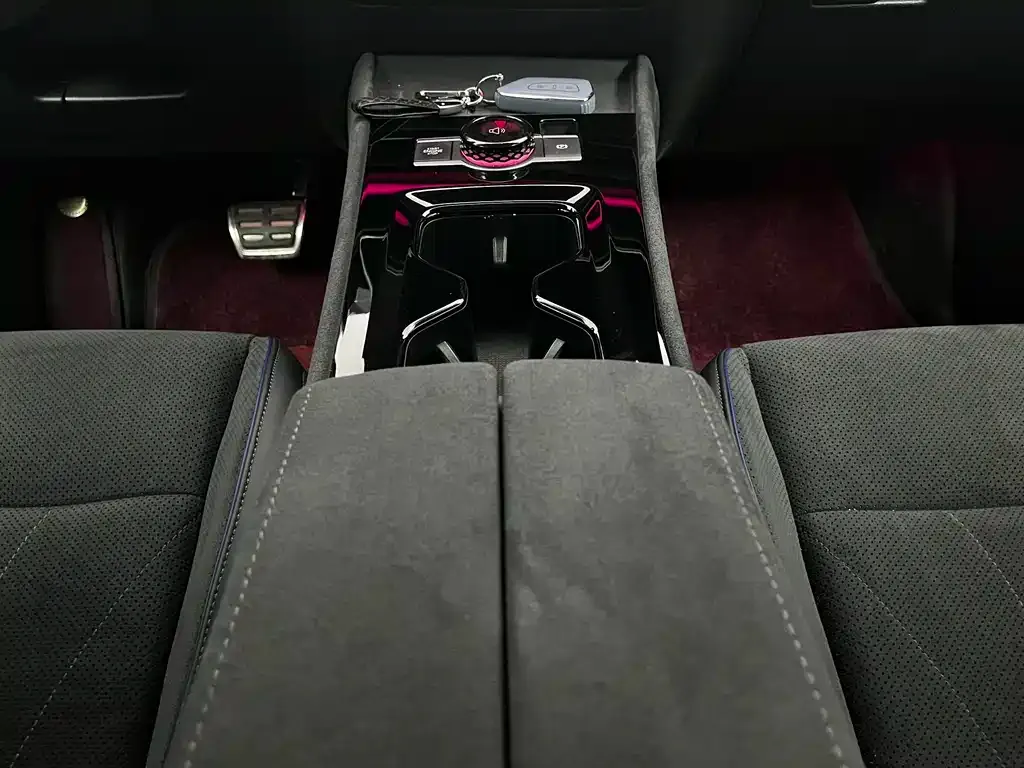 Volkswagen Tiguan L 2024 из CN, фото 3