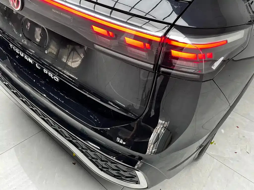 Volkswagen Tiguan L 2024 из CN, фото 10