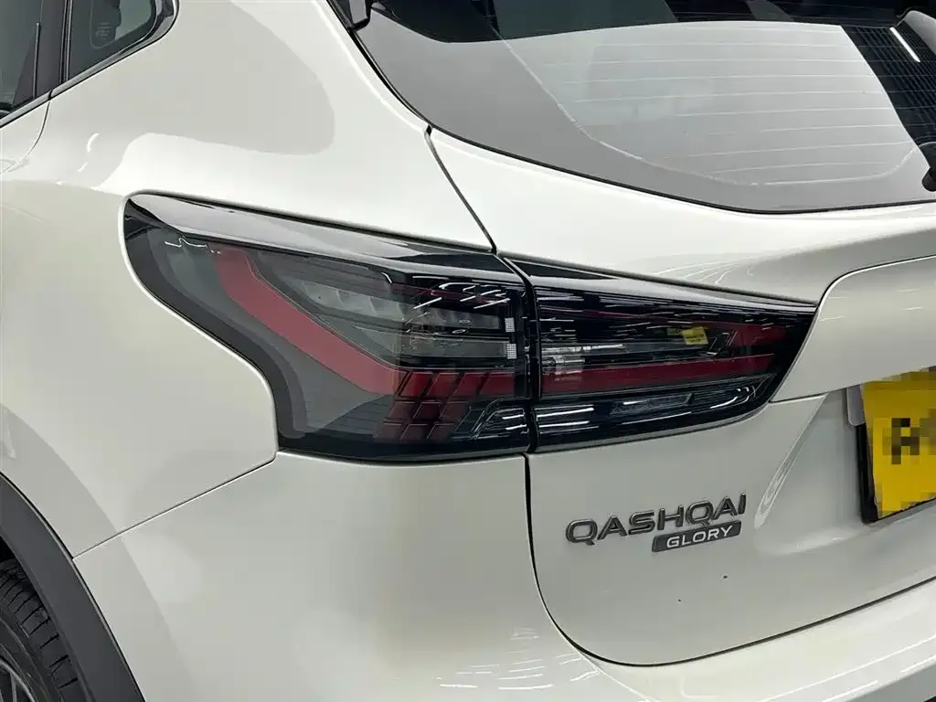 Nissan Qashqai — фото 2