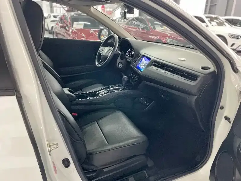 Honda Vezel 2021 из CN, фото 6
