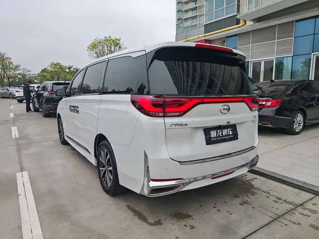 GAC Motor Trumpchi M8 — фото 2
