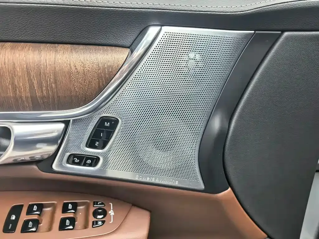 Volvo V90 — фото 10