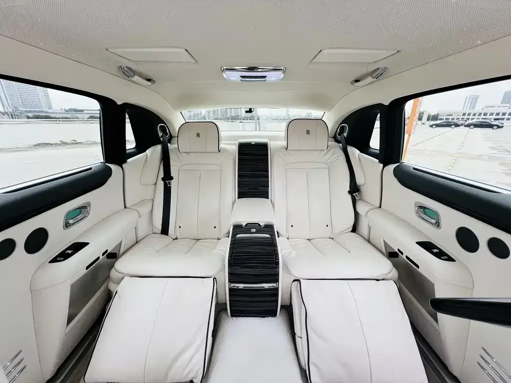 Rolls-Royce Ghost 2021 из CN, фото 8