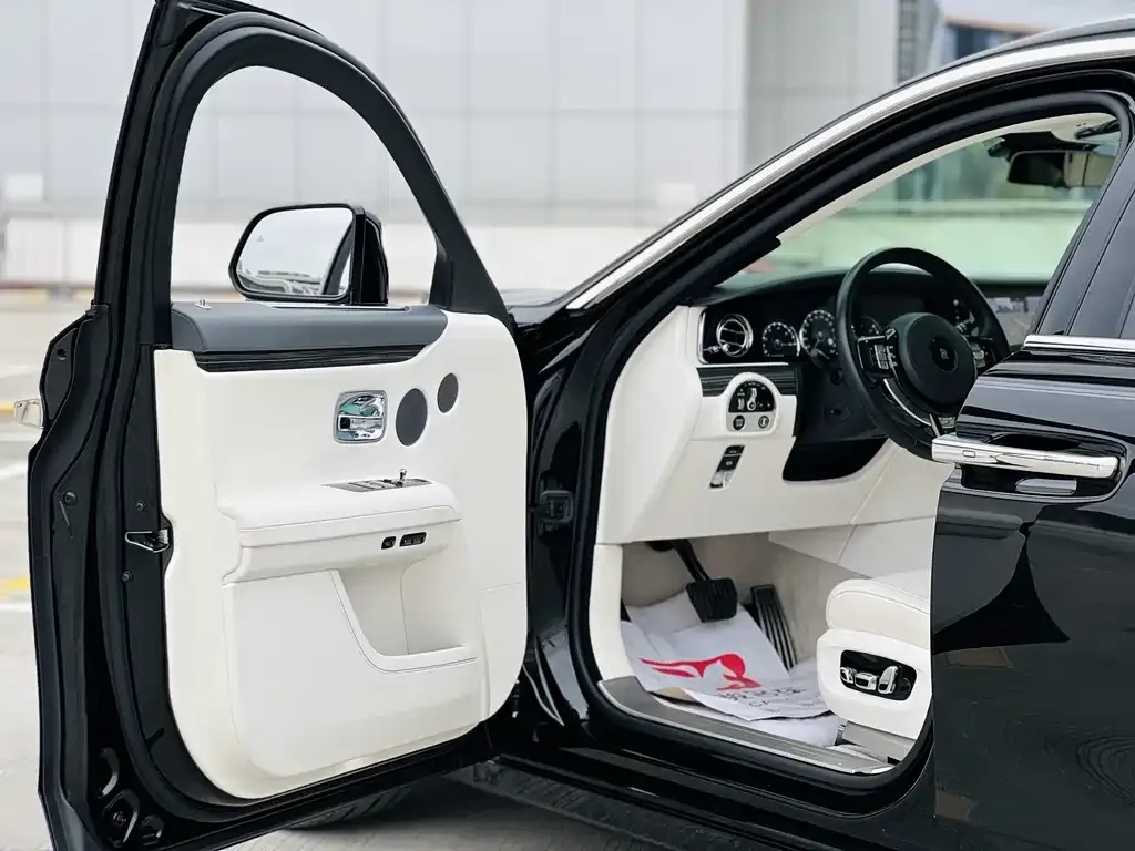 Rolls-Royce Ghost 2021 из CN, фото 9