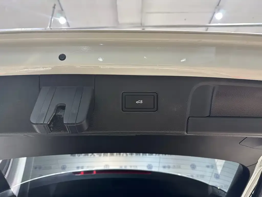 Volkswagen Tayron 2023 из CN, фото 2