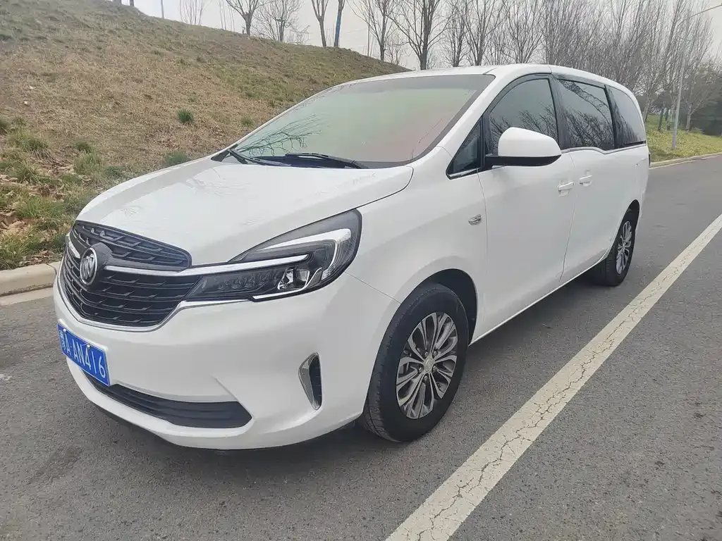 Buick GL8 2022 из CN, фото 1
