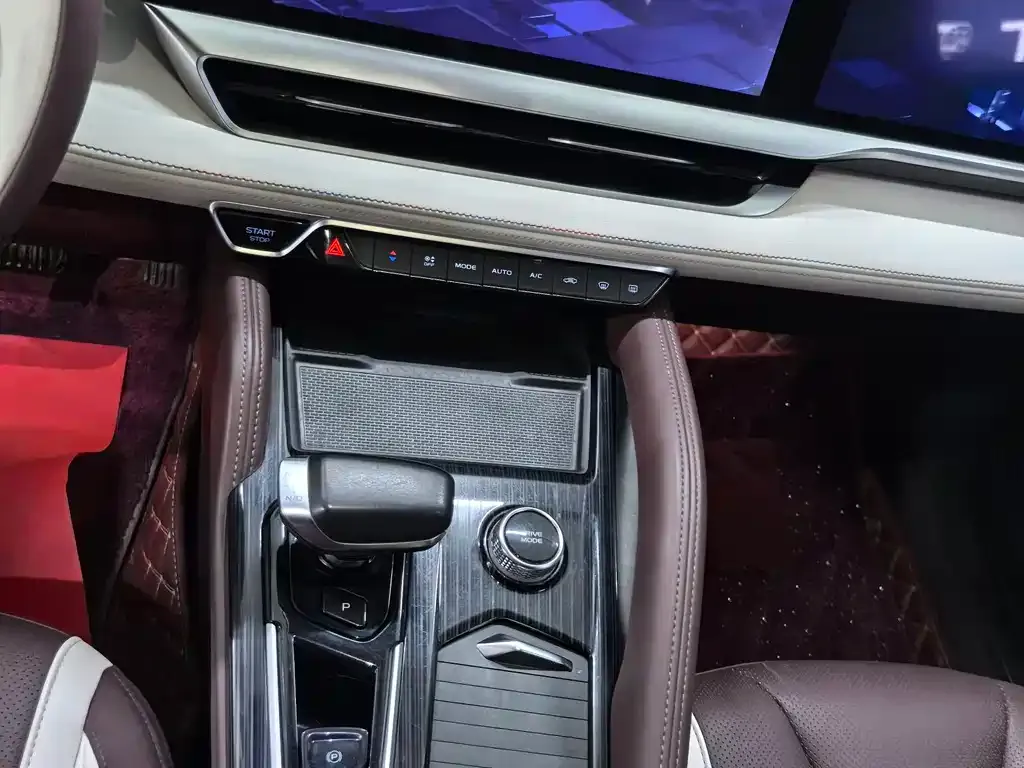 Geely Xingyue L 2022 из CN, фото 9