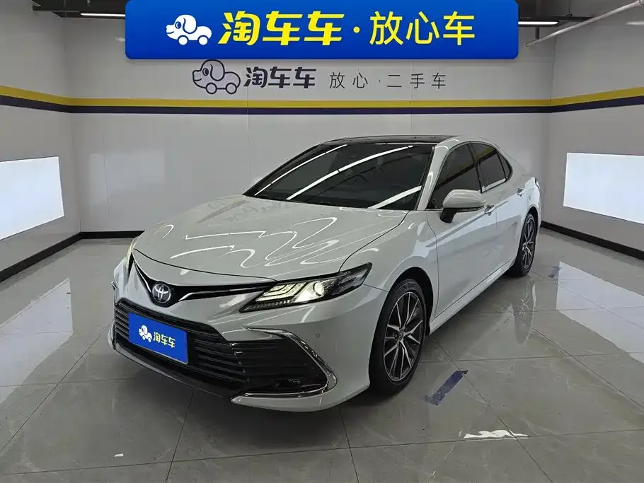 Toyota Camry 2021 из CN, фото 1