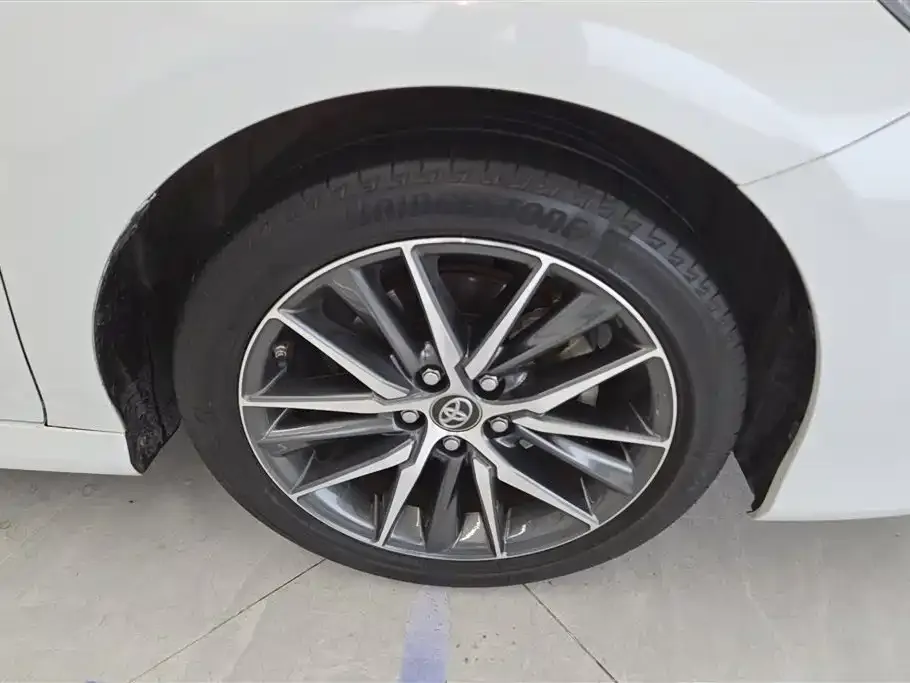 Toyota Camry 2021 из CN, фото 4