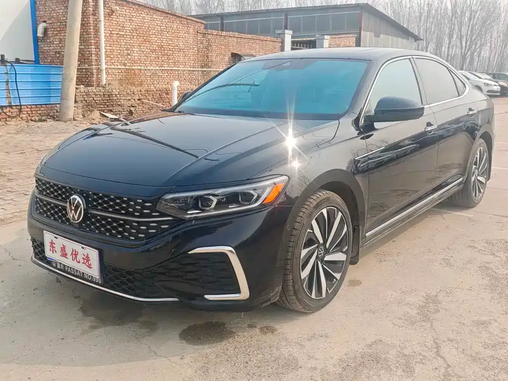 Volkswagen Passat 2022 из CN, фото 1