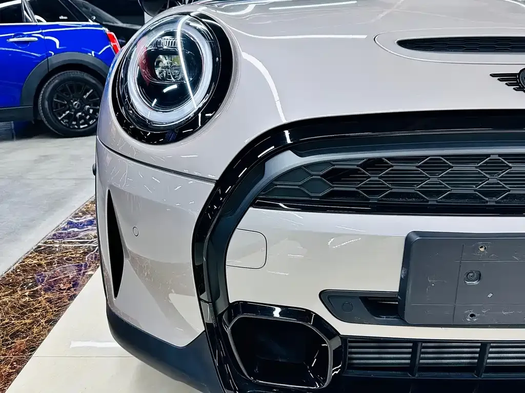 MINI Cooper (3-door) 2024 из CN, фото 5