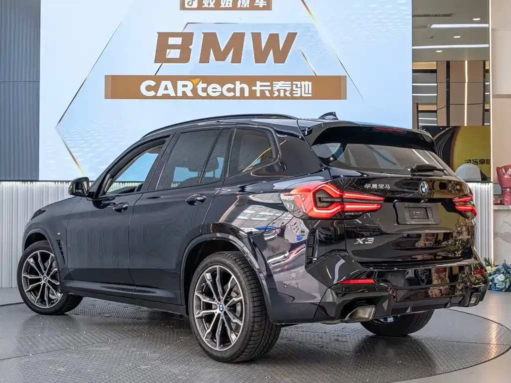 BMW X3 — фото 9