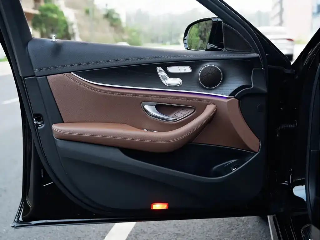 Mercedes-Benz E-Class 2021 из CN, фото 2
